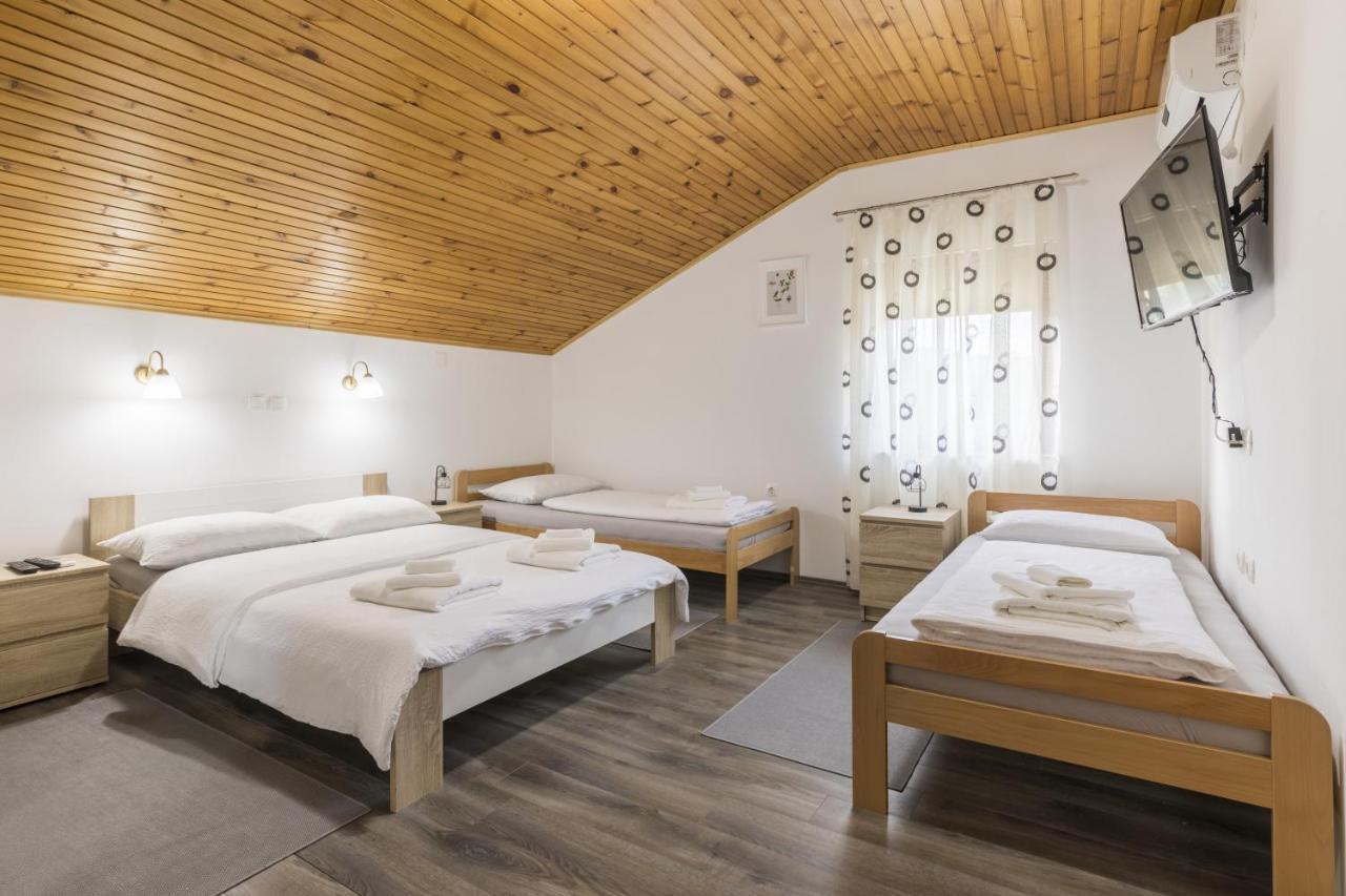 Cozy House Ania Villa Plitvička Jezera Екстериор снимка